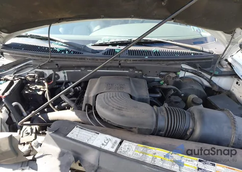 2002 Ford Expedition Eddie Bauer from USA, damaged, VIN 1FMFU18L22LA18404